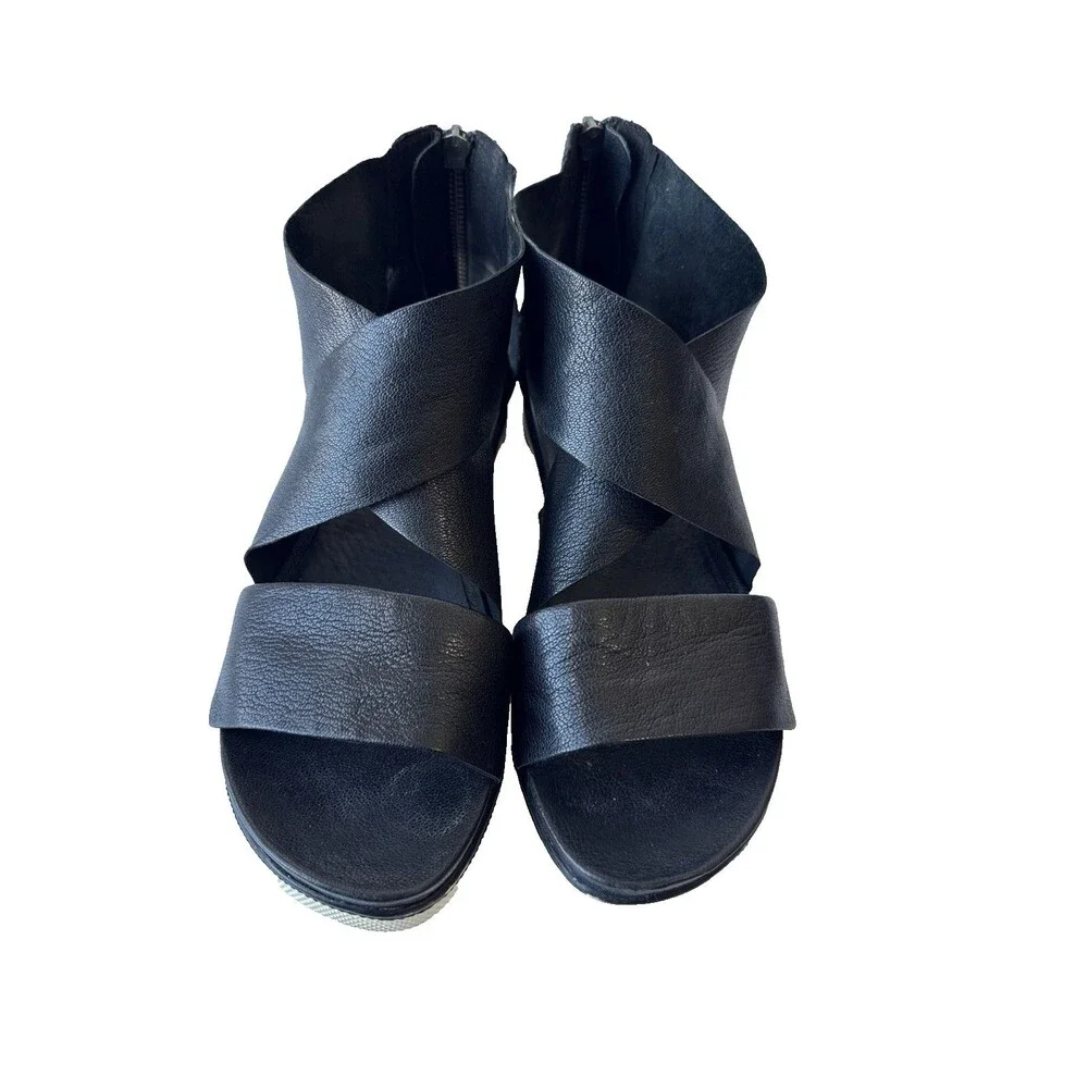 Eileen Fisher Womens Sport Sandal Sz 7 Black Tumbled Leather - Picture 9 of 14